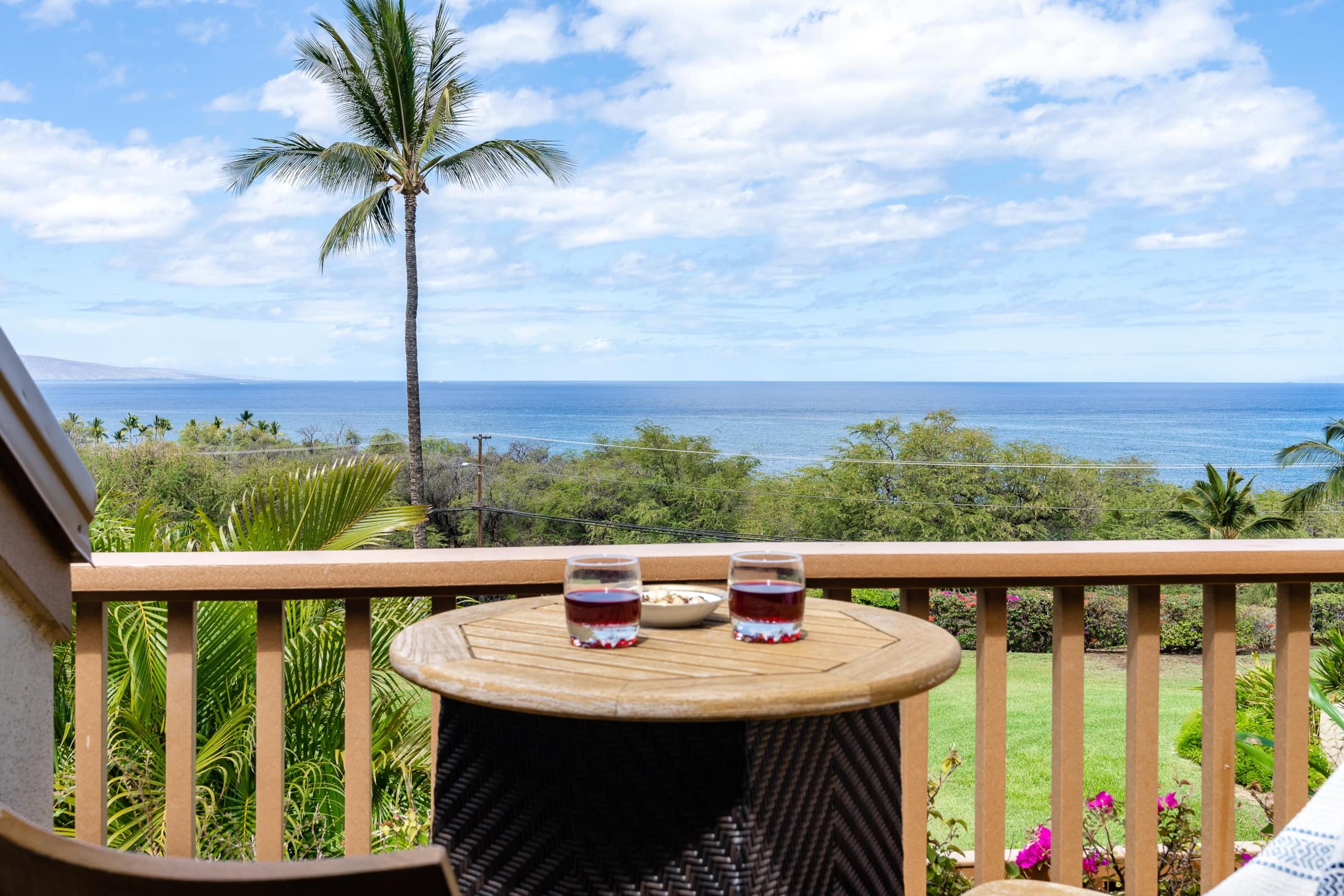 Condo in Kihei · ★4.88 · 2 bedrooms · 2 beds · 2 baths - Image 5