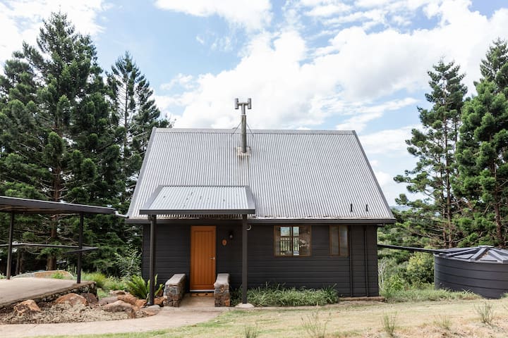 Cottage Four – Maleny Country Estate