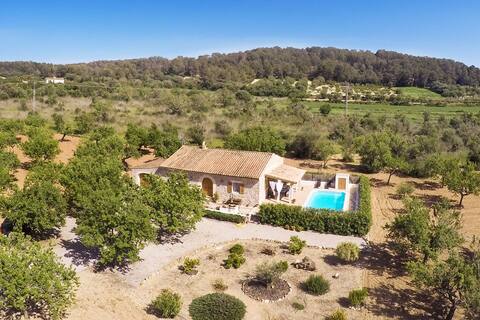 Almendra farm
