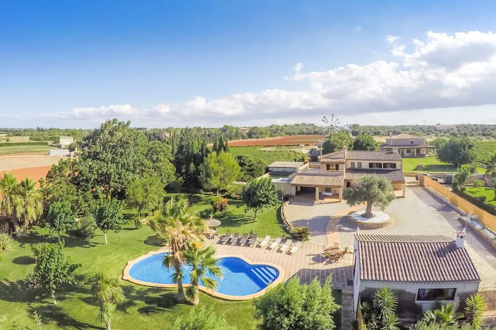 ⁨Holidayfincas-Sineu S.L.⁩ managed Airbnb listing 3