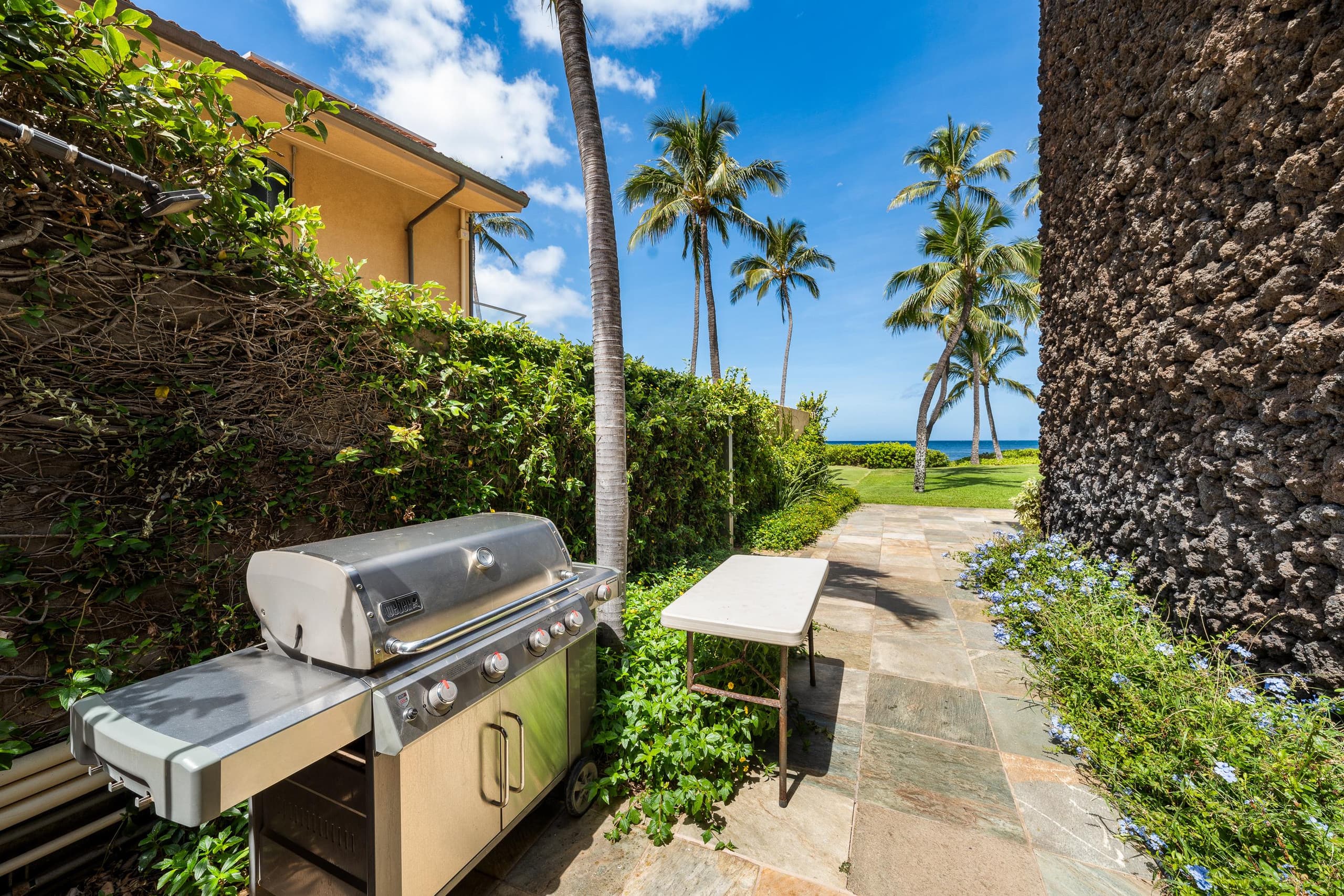 Condo in Kihei · ★4.96 · 1 bedroom · 2 beds · 1 private bath - Image 50