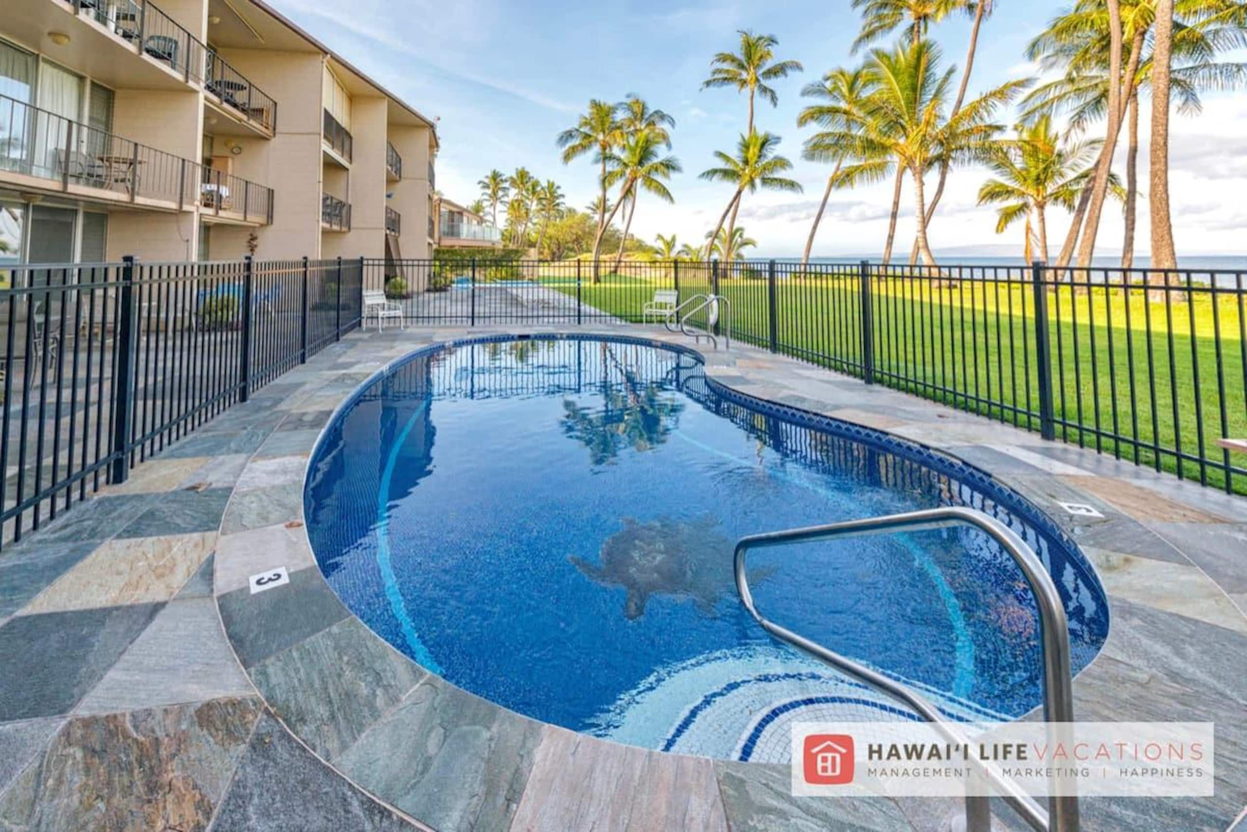 Condo in Kihei · ★4.96 · 1 bedroom · 2 beds · 1 private bath - Image 9