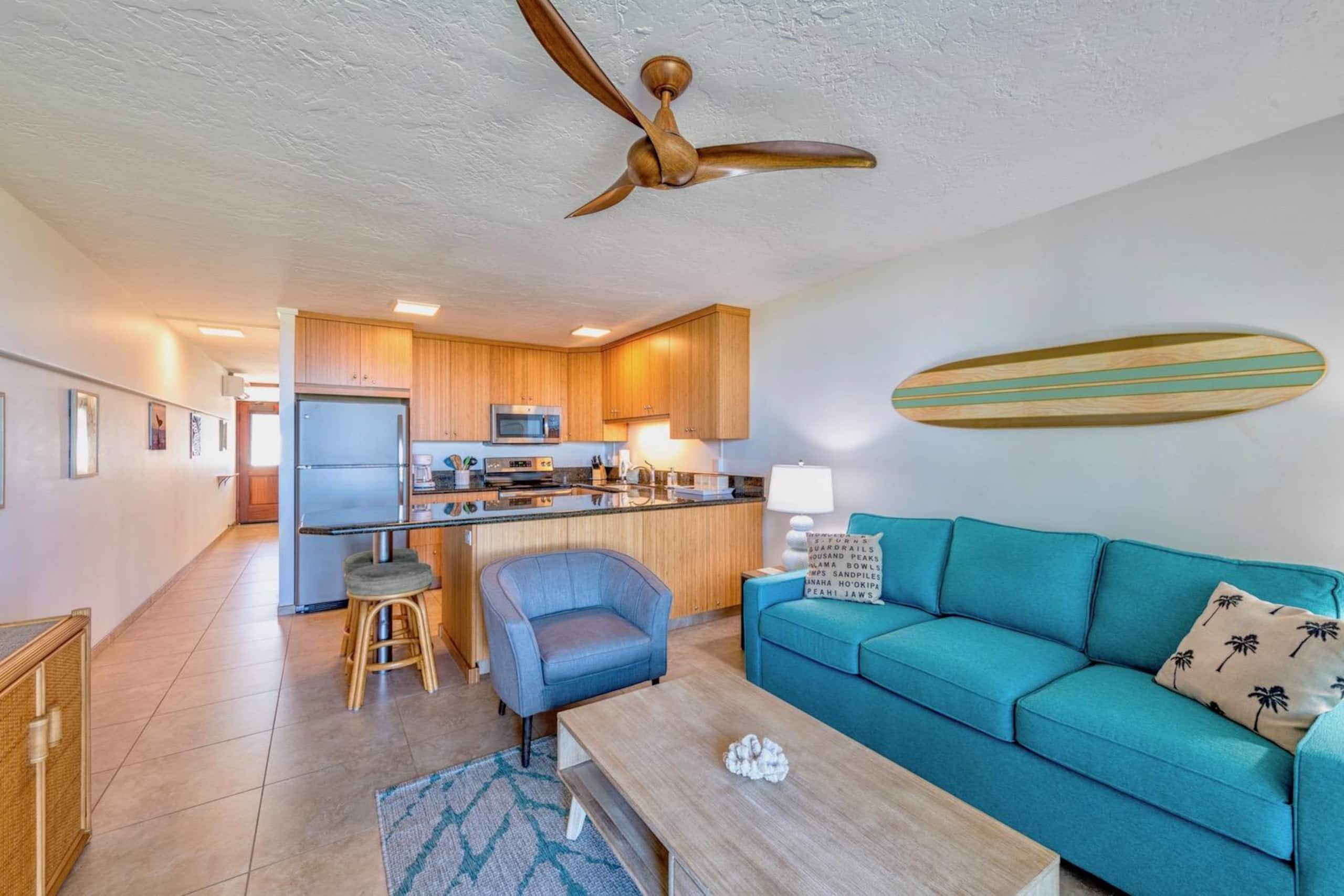 Condo in Kihei · ★4.96 · 1 bedroom · 2 beds · 1 private bath - Image 11
