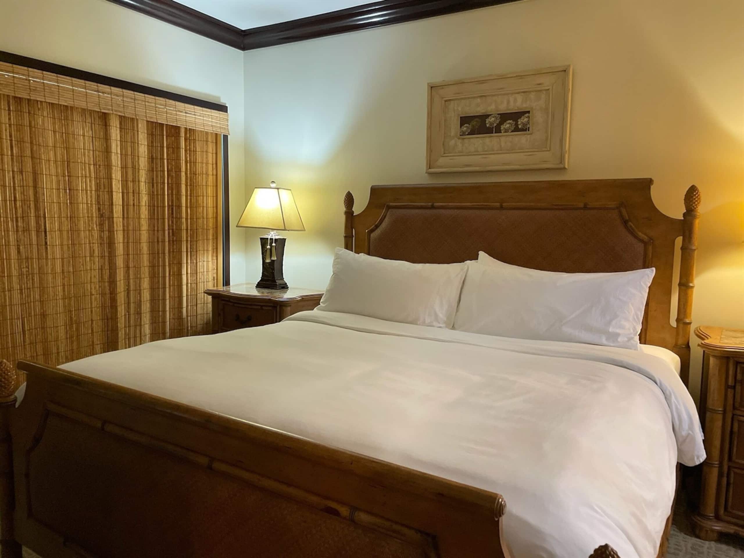 Condo in Kapaa · ★4.84 · 2 bedrooms · 3 beds · 3 baths - Photo 5