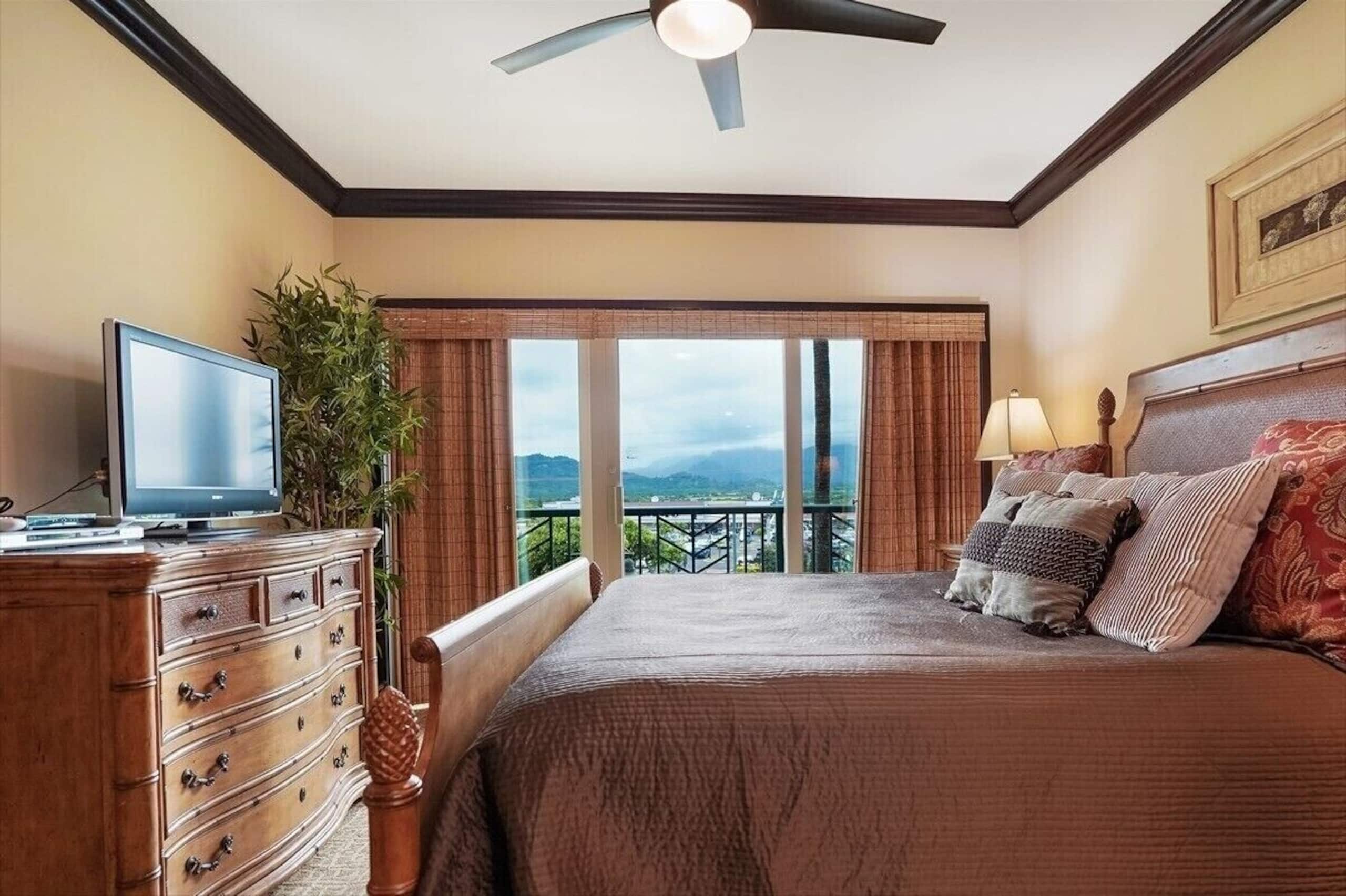 Condo in Kapaa · ★4.84 · 2 bedrooms · 3 beds · 3 baths - Photo 16