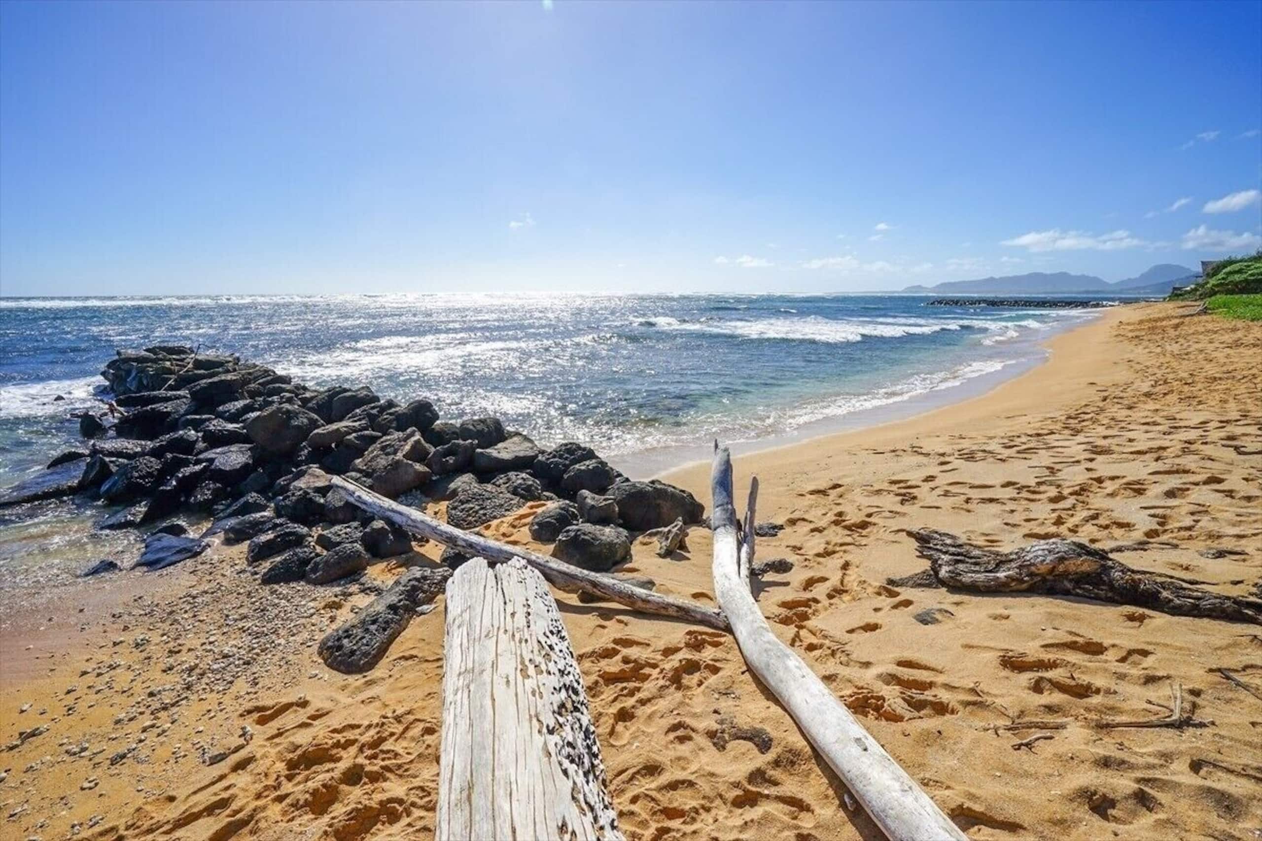 Condo in Kapaa · ★4.84 · 2 bedrooms · 3 beds · 3 baths - Photo 39
