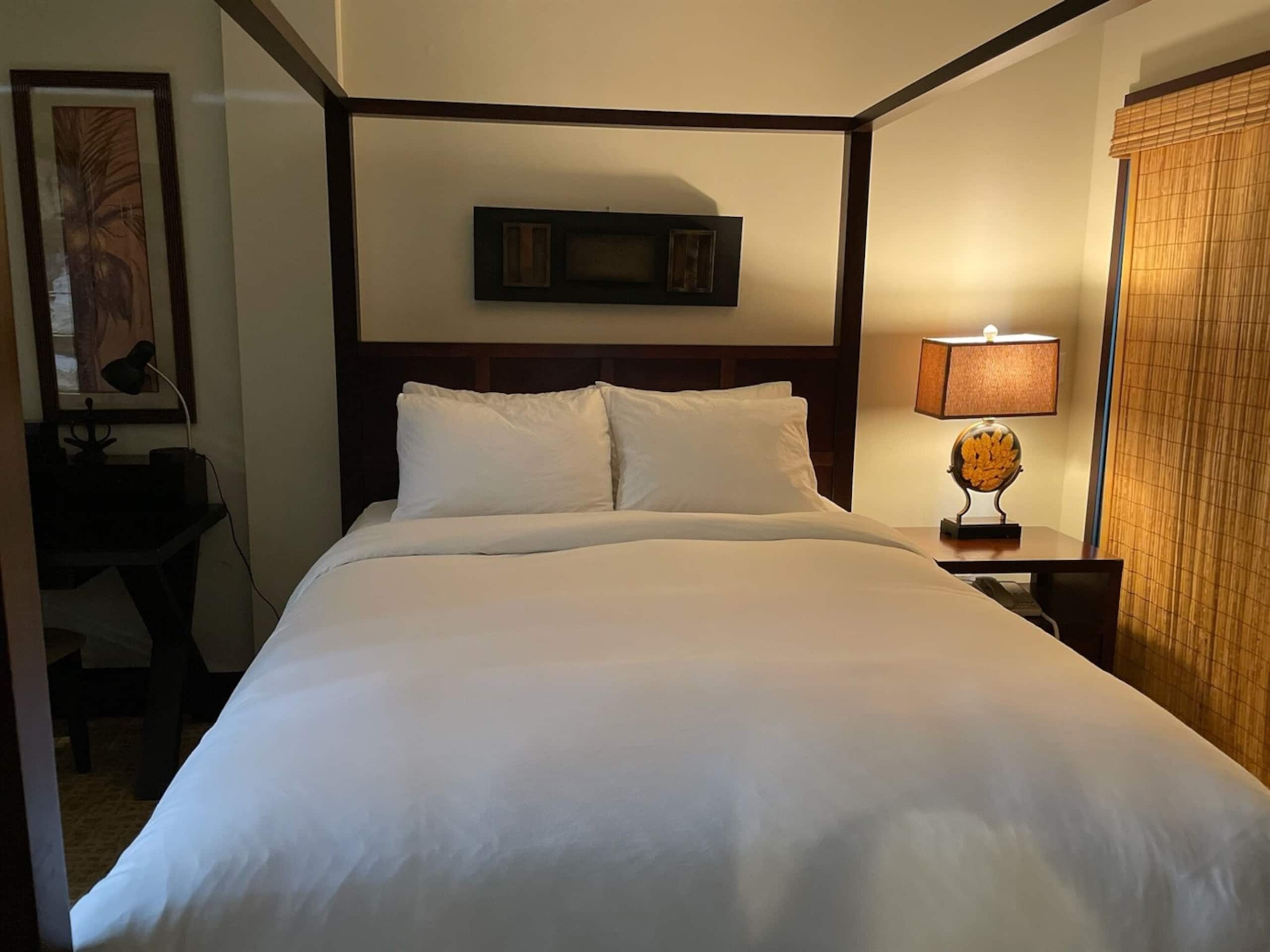 Condo in Kapaa · ★4.84 · 2 bedrooms · 3 beds · 3 baths - Photo 18