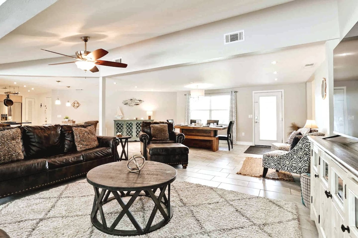 غرفة المعيشة