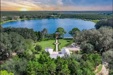 Lake Retreat | Wellness & Spa | Kayaks | Sunrises