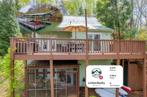 The Horseshoe Bend Lake House