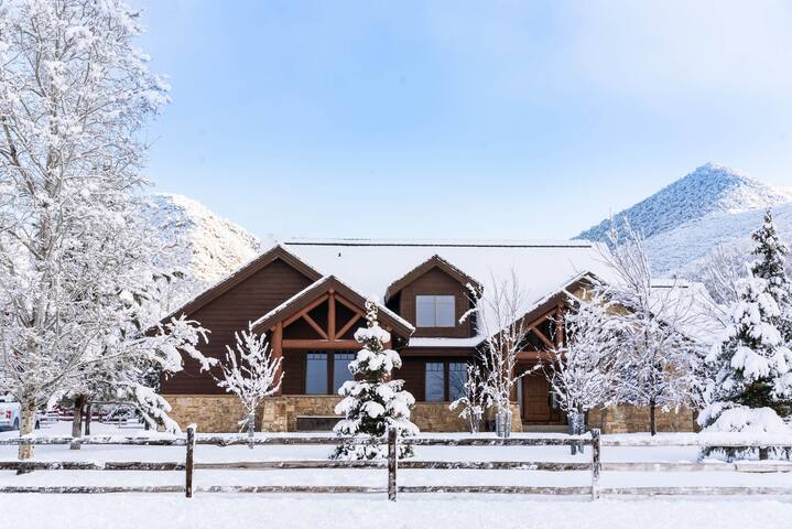 Moose Management managed Airbnb listing 1