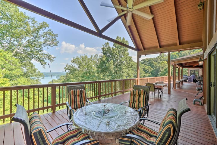 Custom Cabin w/ 12 Acres on Dale Hollow Lake!