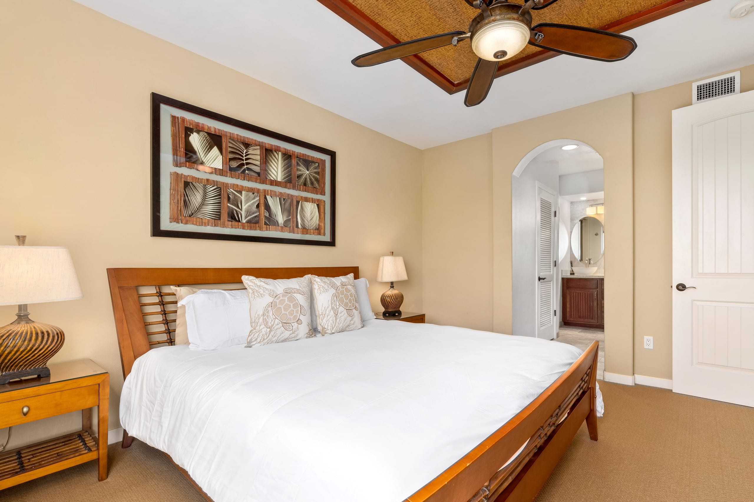 Condo in Waimea · ★4.83 · 2 bedrooms · 2 beds · 2 baths - Image 4