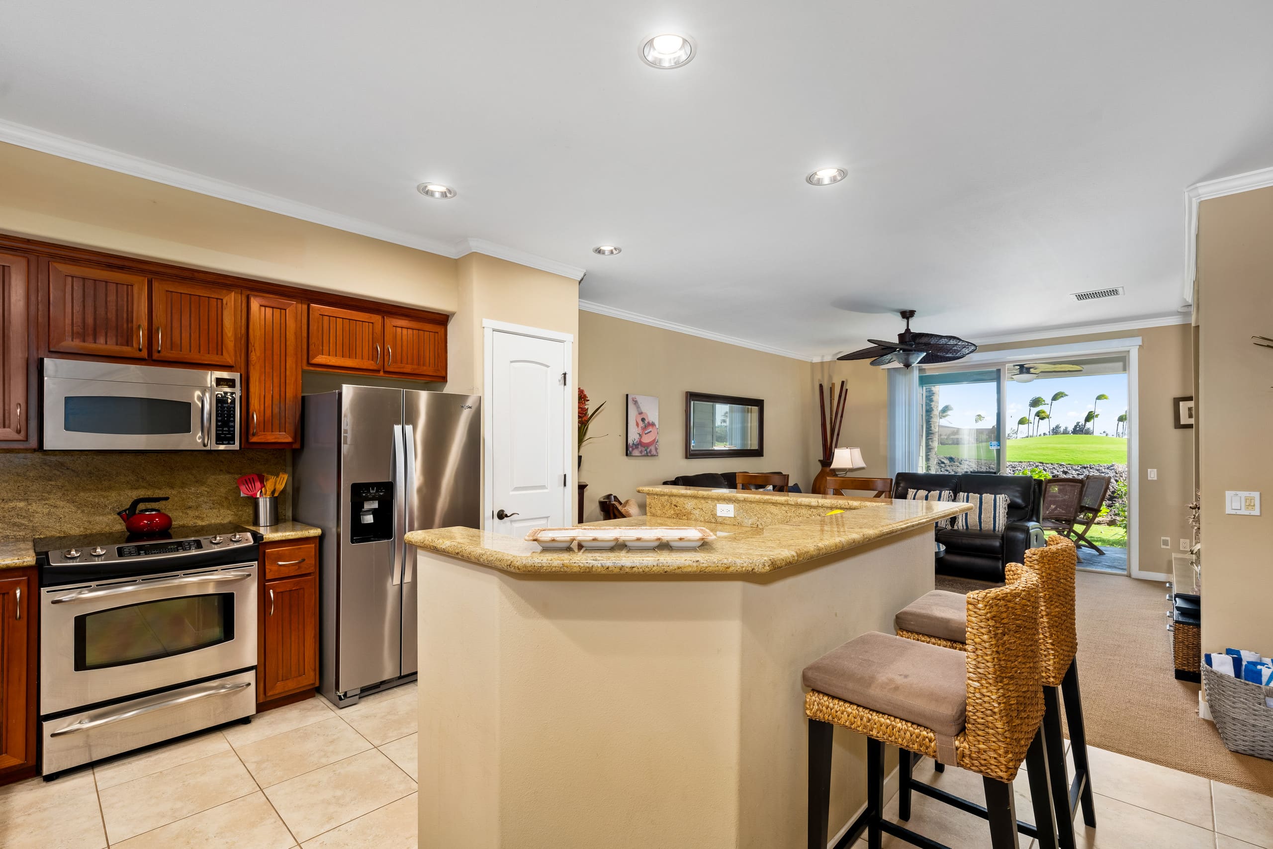 Condo in Waimea · ★4.83 · 2 bedrooms · 2 beds · 2 baths - Image 21