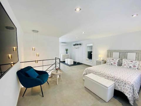 Iv Apartamentos Morales & Arnal