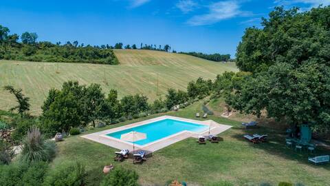 Casale Piattini 10, Emma Villas
