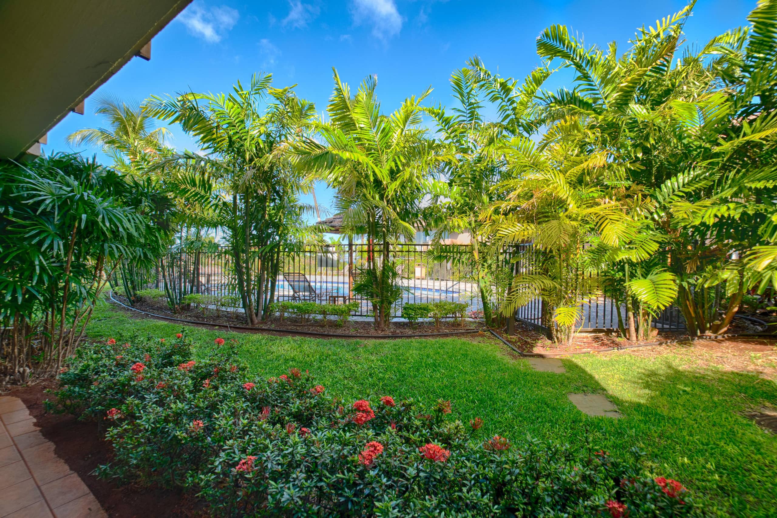 Condo in Lahaina · ★4.79 · 2 bedrooms · 3 beds · 2 baths - Image 22