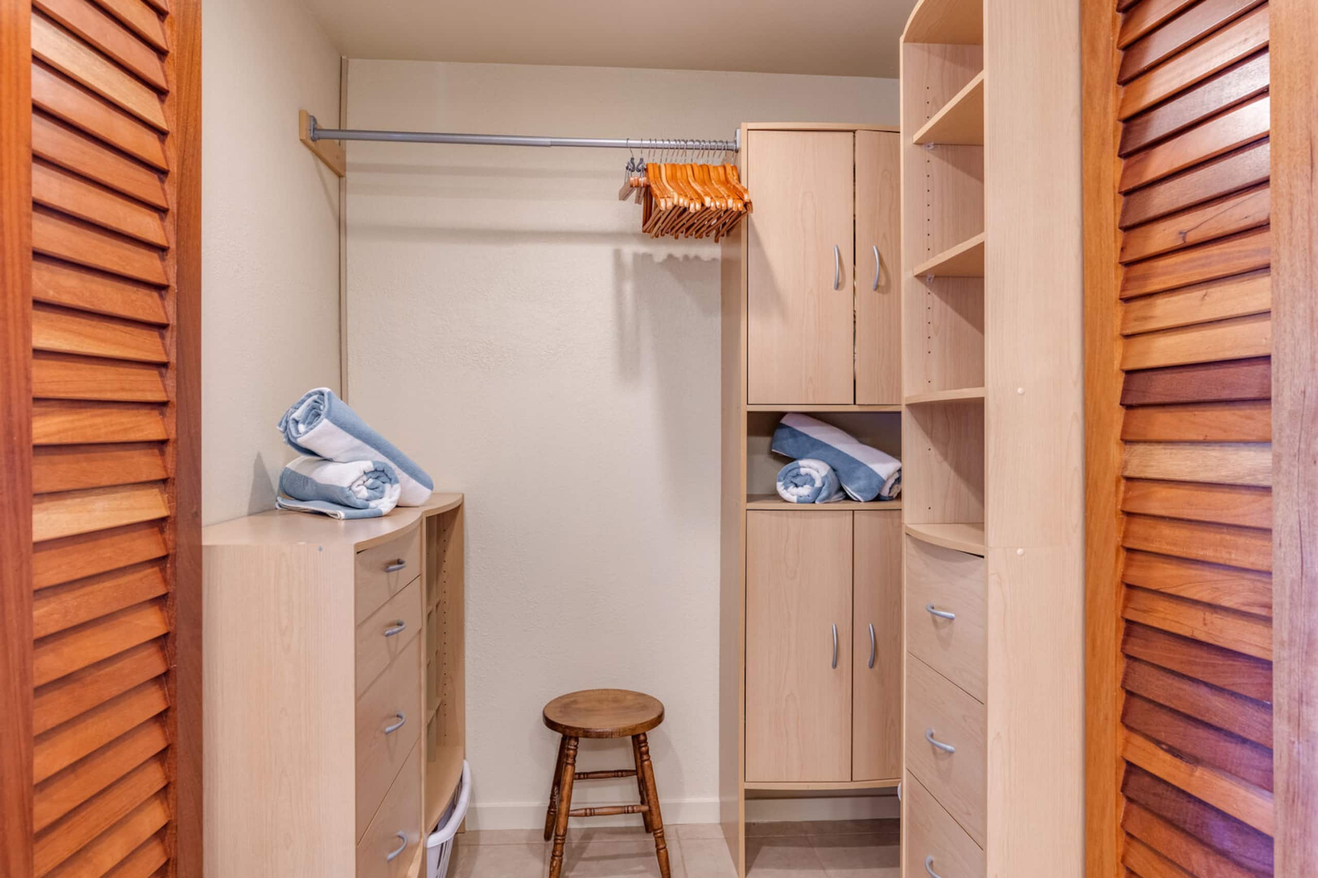 Condo in Lahaina · ★5.0 · 1 bedroom · 2 beds · 2 baths - Image 38