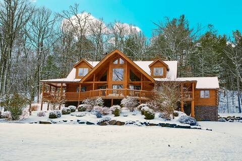 Luxury Private Estate w/pool near Rhinebeck