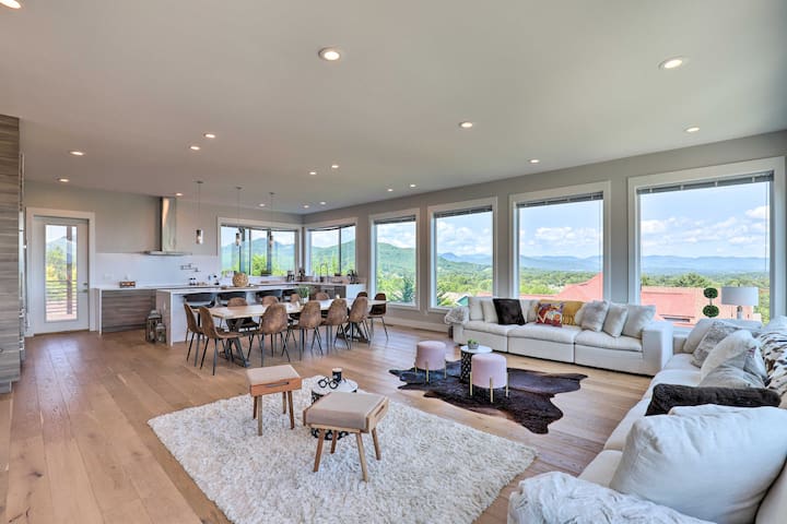 Luxe Asheville Home w/ Stunning Mountain Views!