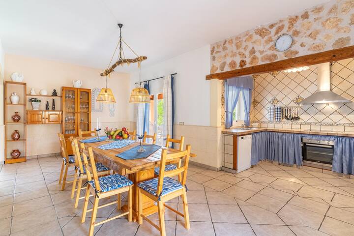 Villa Manuela gallery image 3