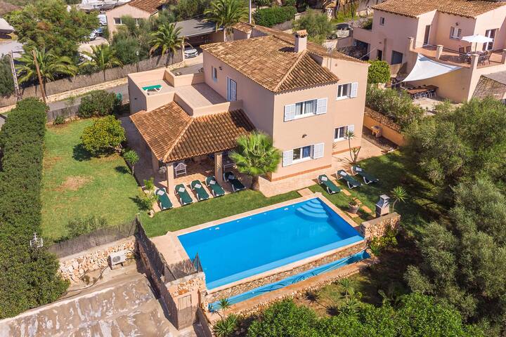 Villa Manuela gallery image 5