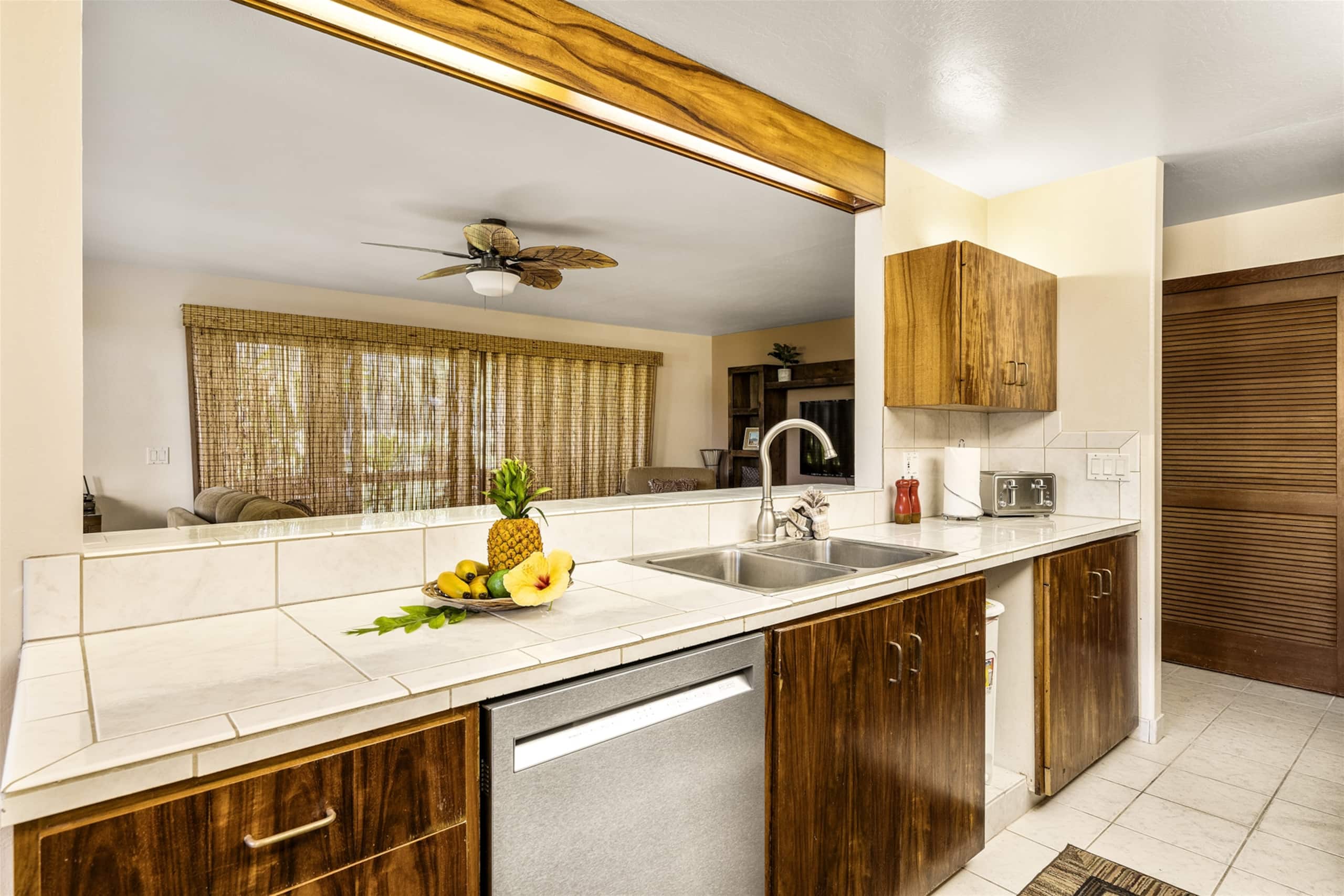 Condo in Kailua-Kona · ★4.73 · 1 bedroom · 2 beds · 1 bath - Image 7