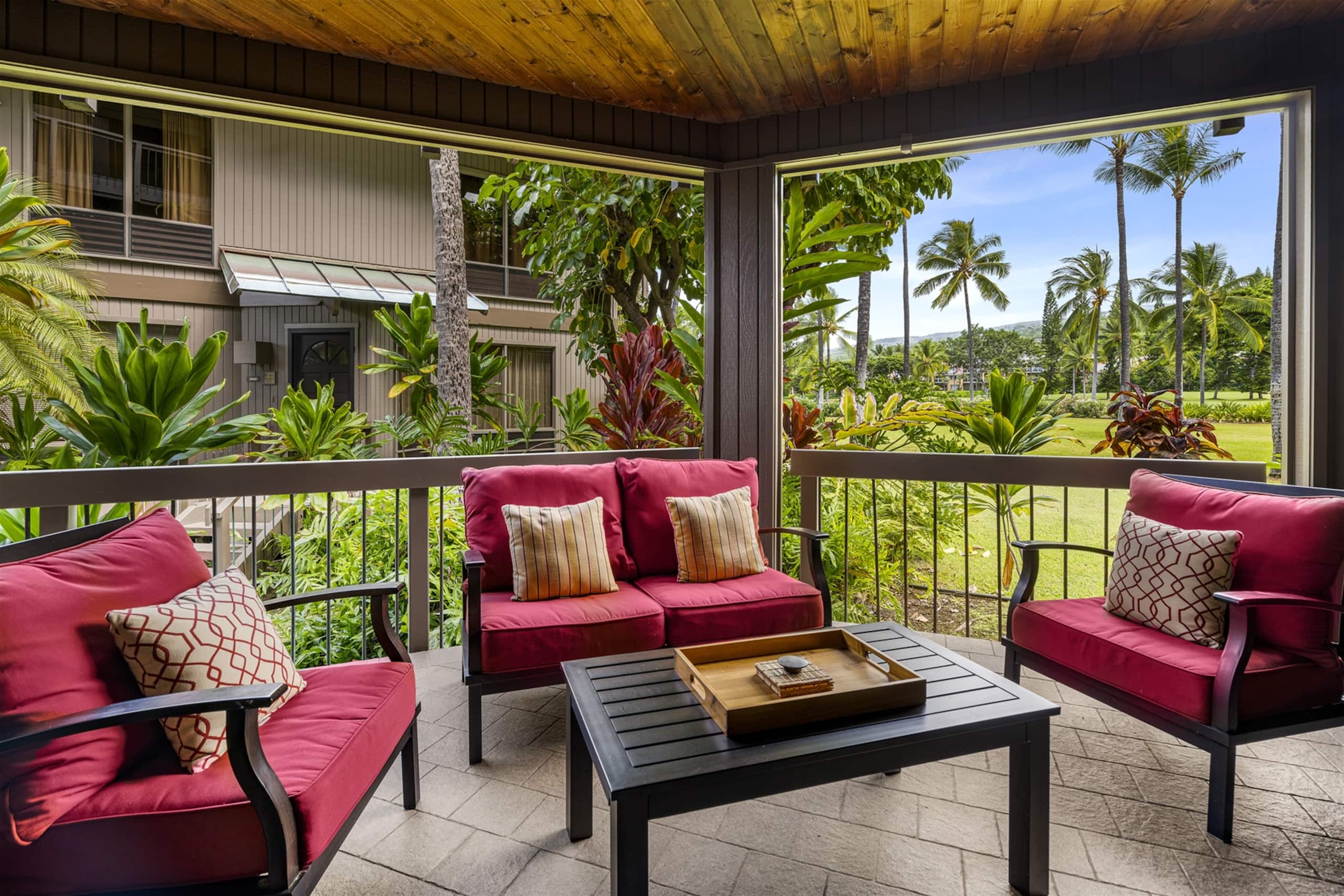 Condo in Kailua-Kona · ★4.73 · 1 bedroom · 2 beds · 1 bath - Image 9