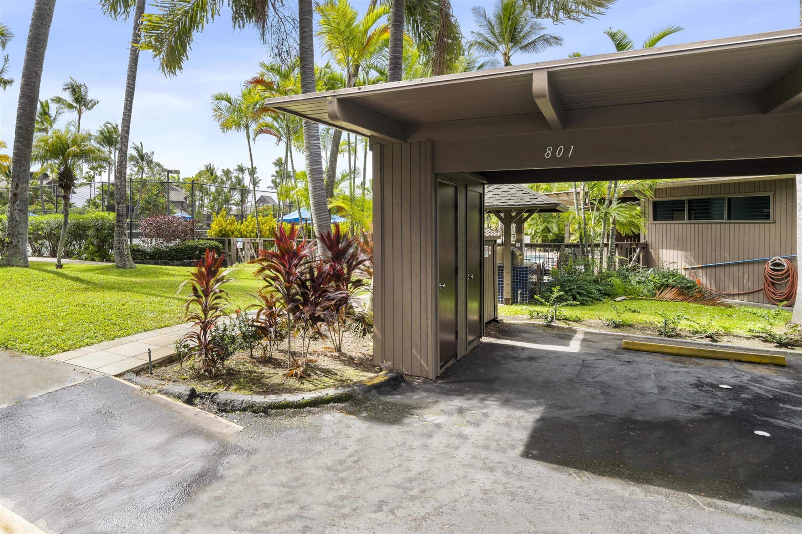 Condo in Kailua-Kona · ★4.73 · 1 bedroom · 2 beds · 1 bath - Image 27