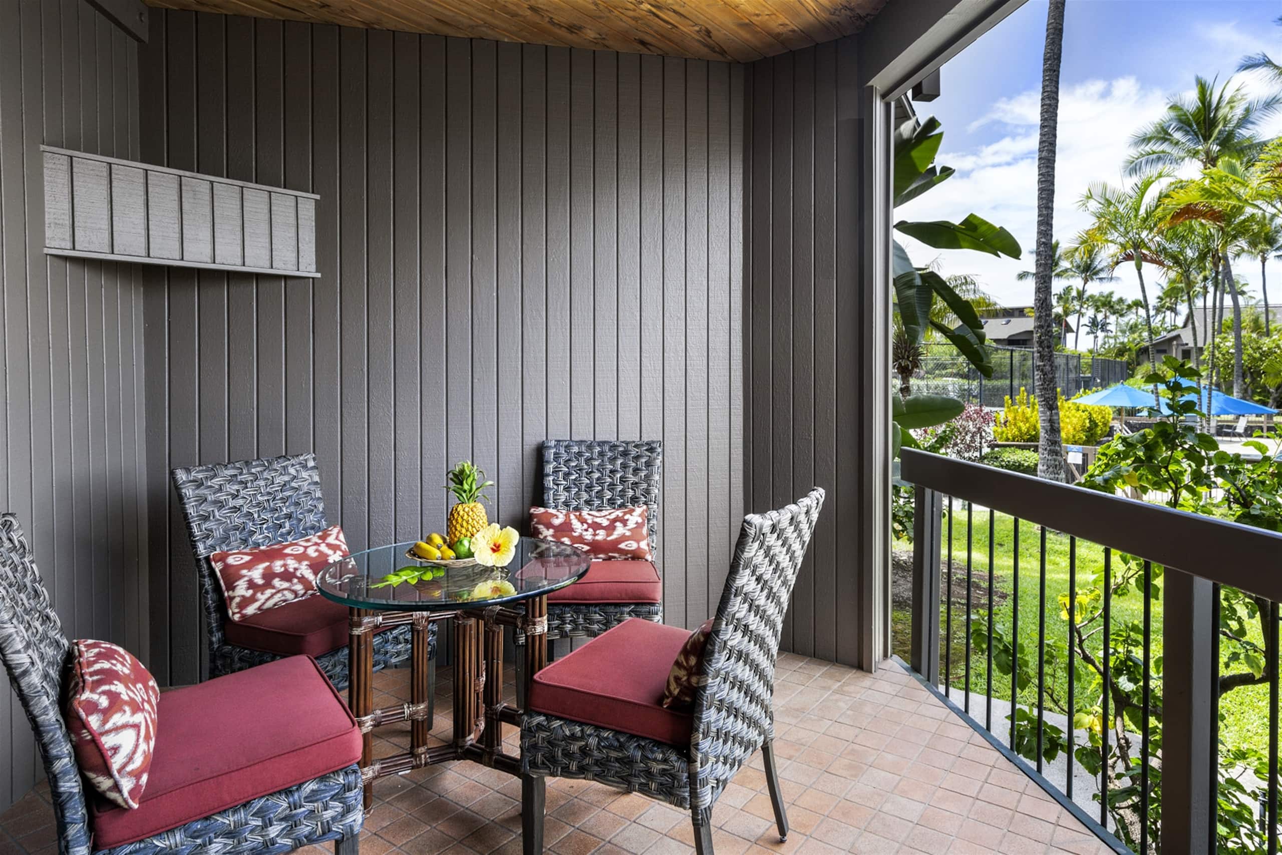 Condo in Kailua-Kona · ★4.73 · 1 bedroom · 2 beds · 1 bath - Image 10