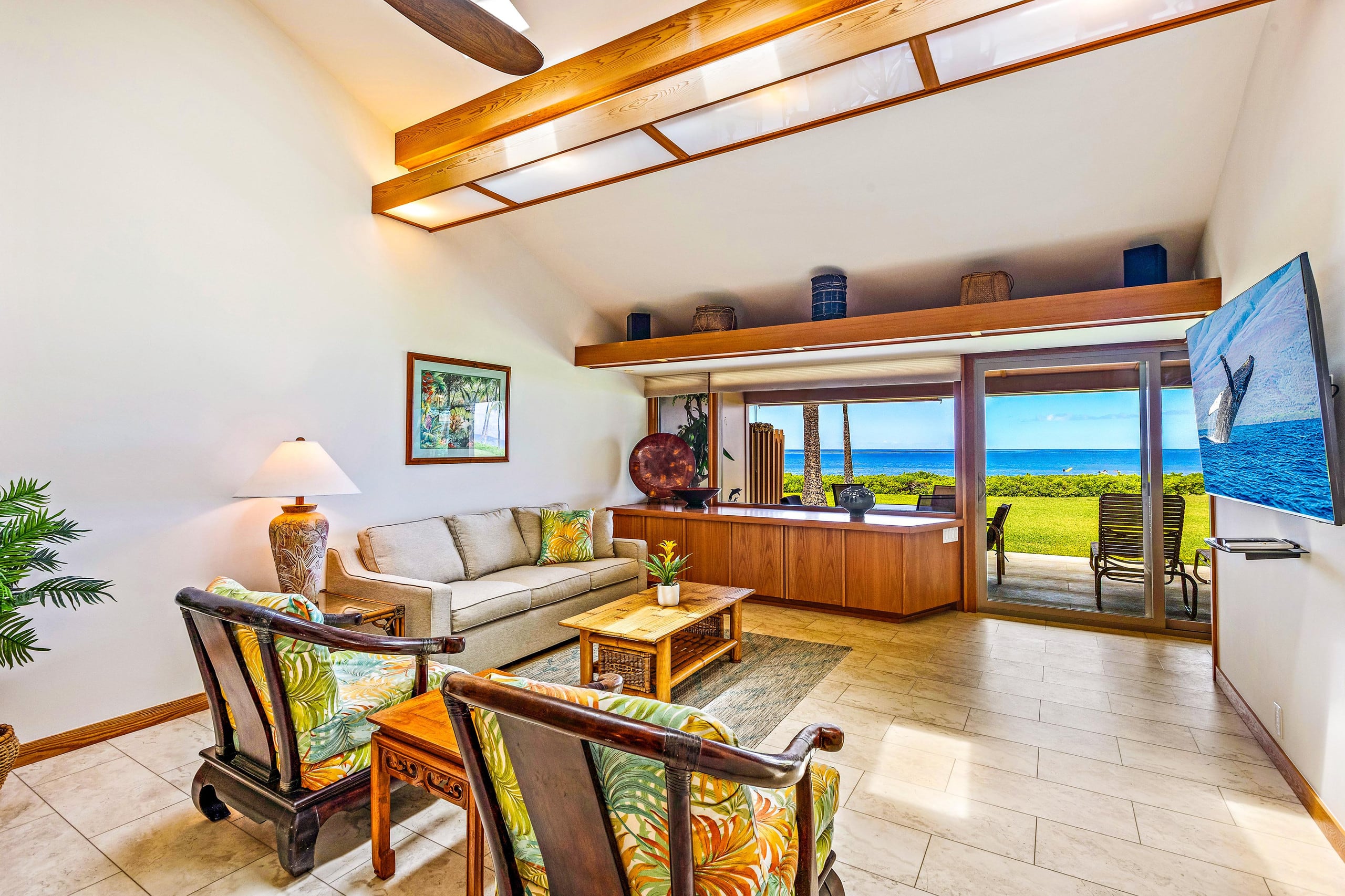 Townhouse in Lahaina · ★5.0 · 2 bedrooms · 3 beds · 2 baths - Image 82