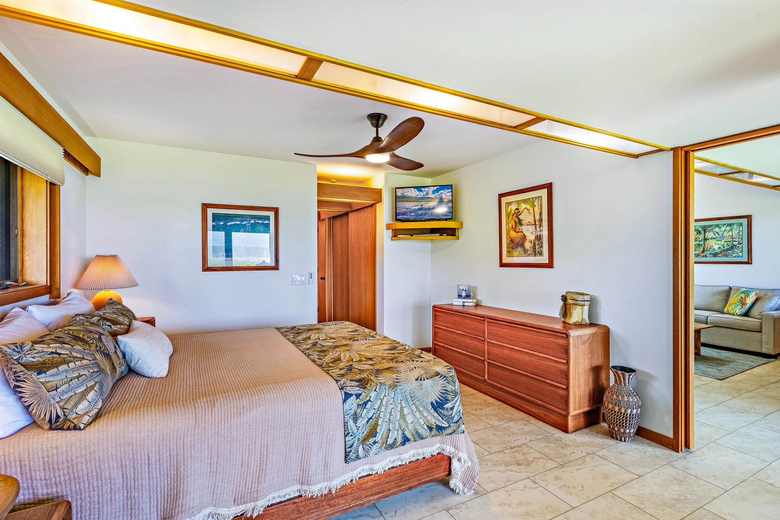 Townhouse in Lahaina · ★5.0 · 2 bedrooms · 3 beds · 2 baths - Image 68