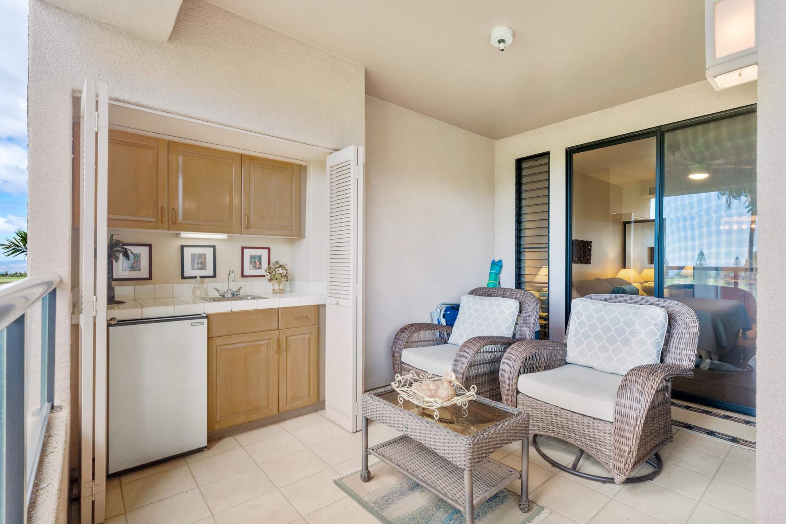 Golf course condo w/ ocean view lanai - Photo 5