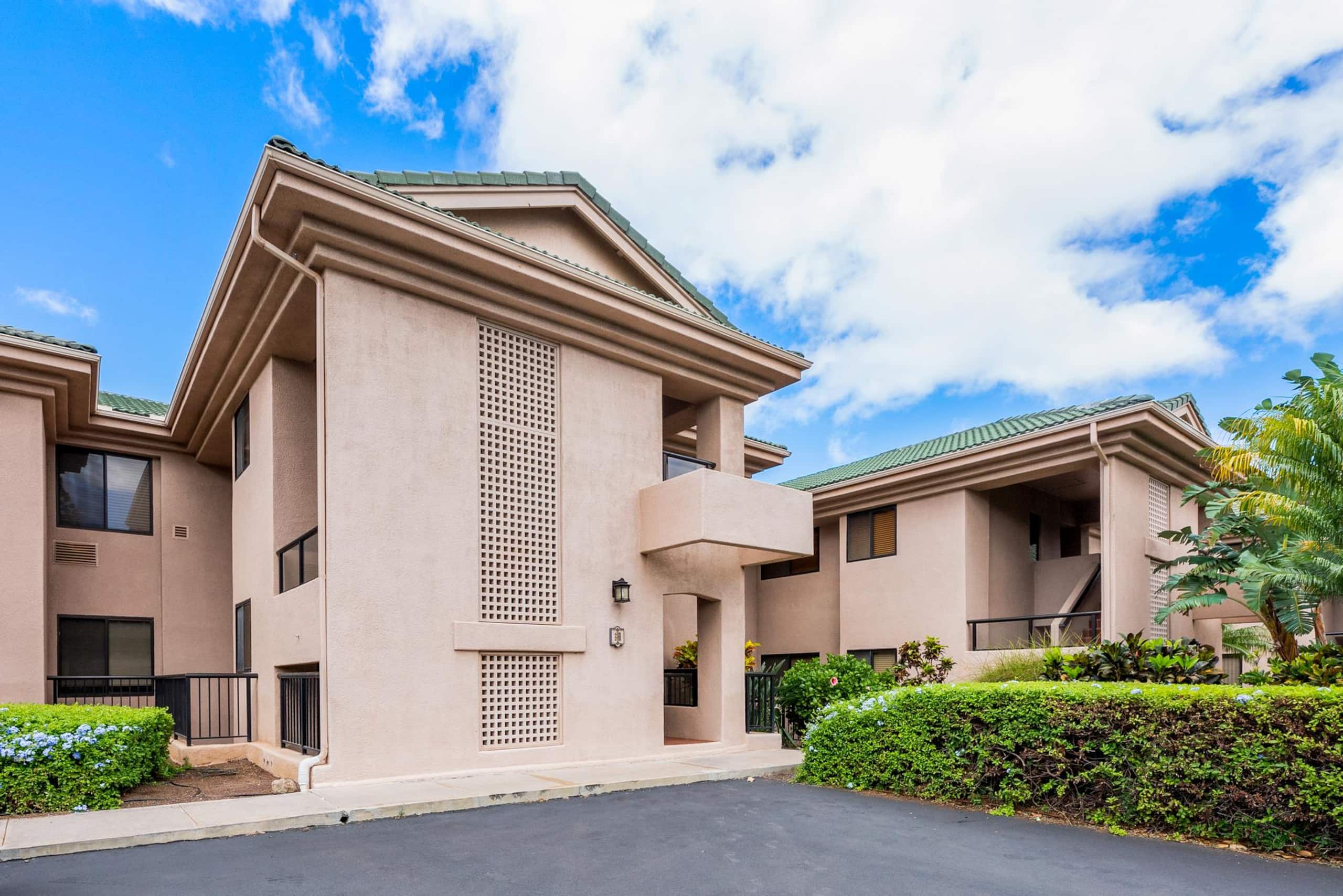 Golf course condo w/ ocean view lanai - Photo 42