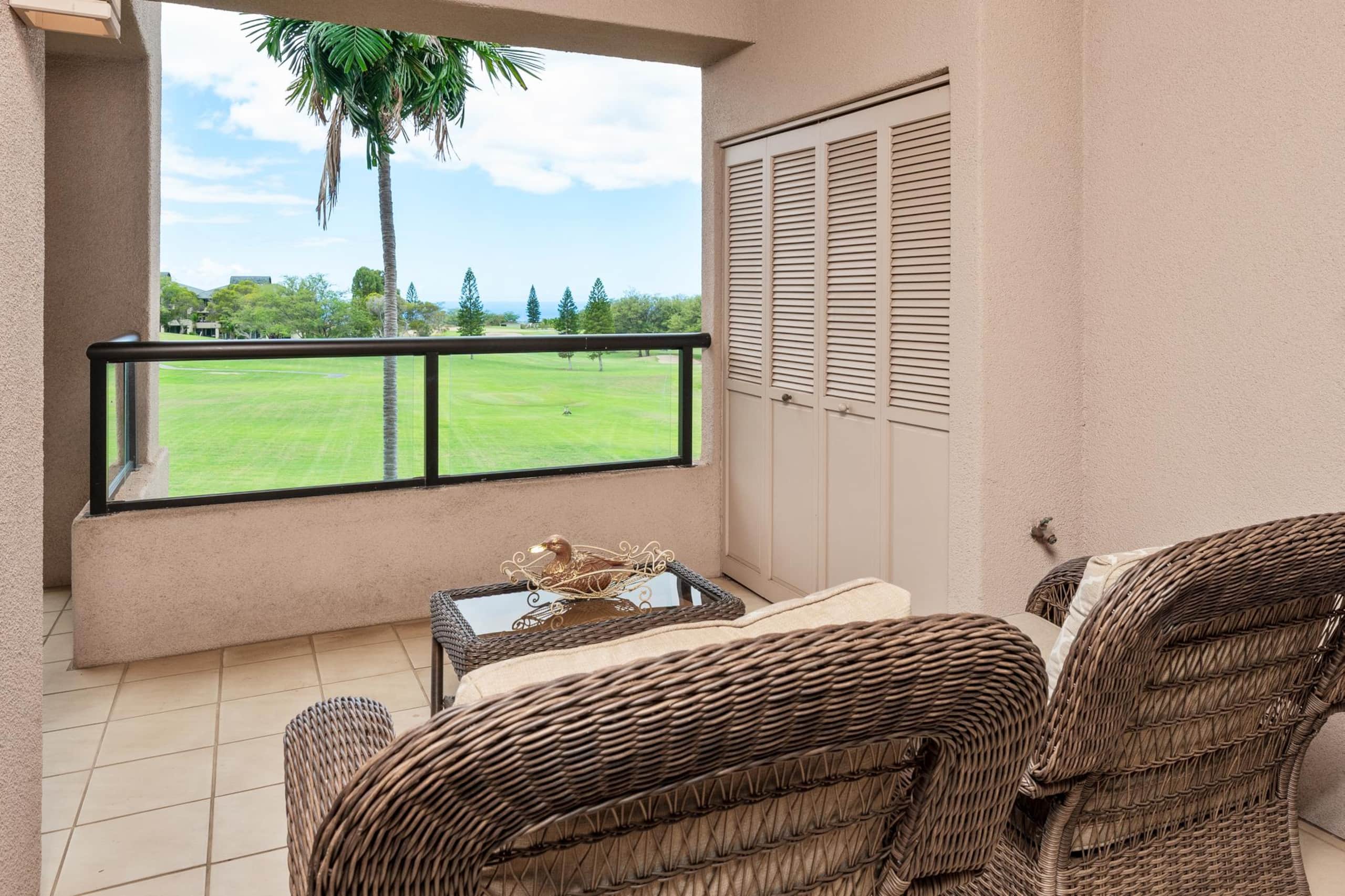 Golf course condo w/ ocean view lanai - Photo 7
