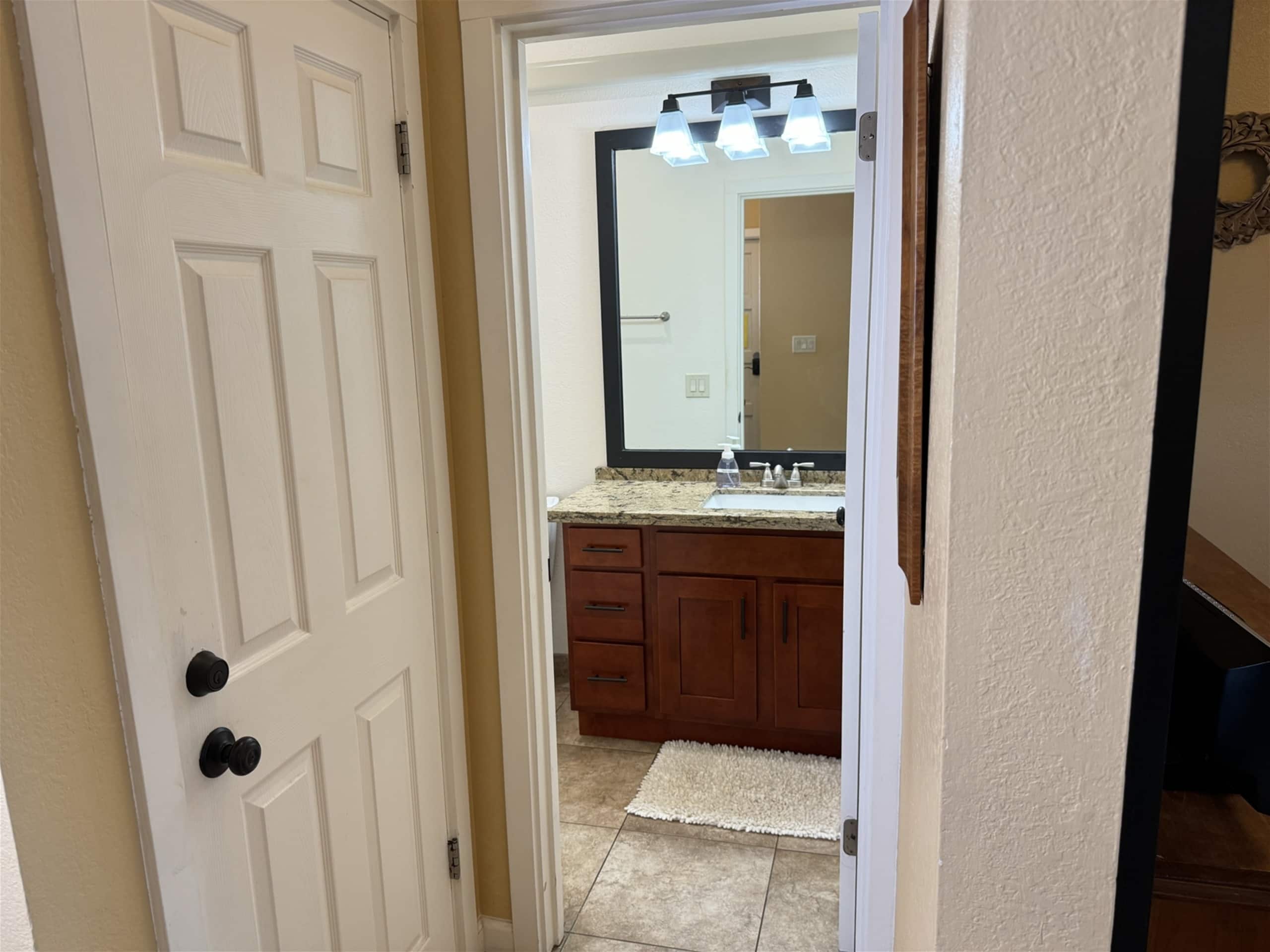Condo in Kapaa · ★4.64 · 1 bedroom · 2 beds · 1.5 baths - Image 24