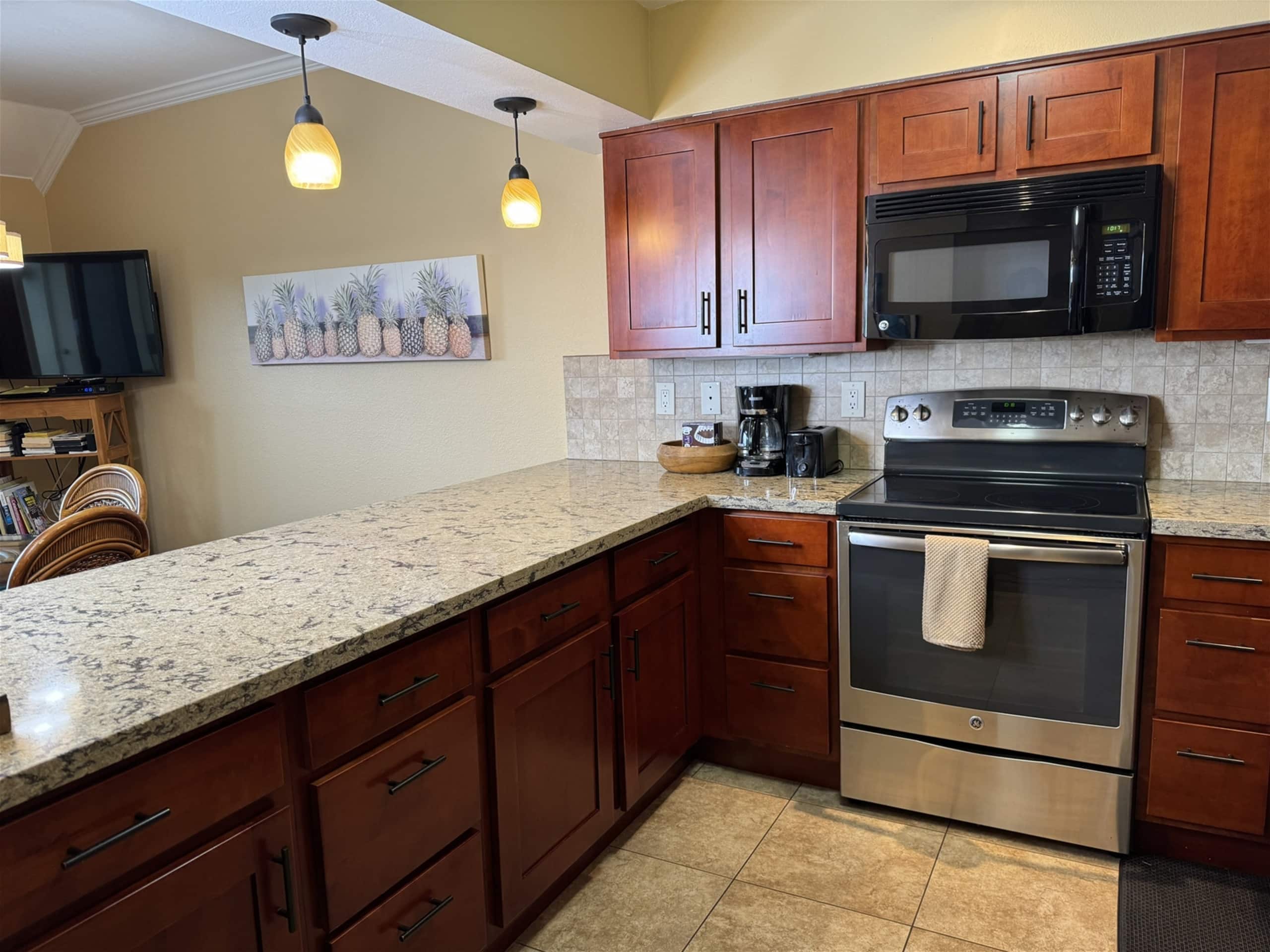 Condo in Kapaa · ★4.64 · 1 bedroom · 2 beds · 1.5 baths - Image 12