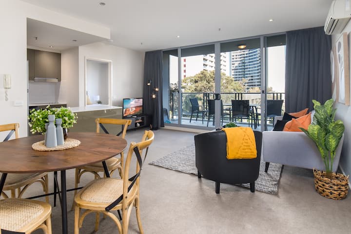 Central 1-bed With Parking, Bbq And Indoor Pool - Canberra