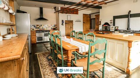 Historic Farmhouse in St Bees. Pet friendly