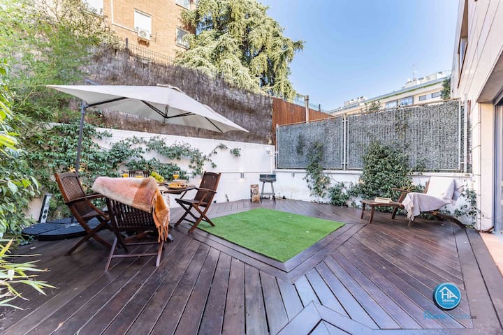 Grand Luxury Villa Madrid