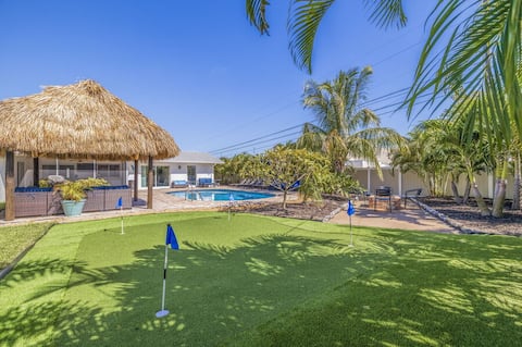 Coastal Pool Home 84th: Heated Pool & Beach Nearby