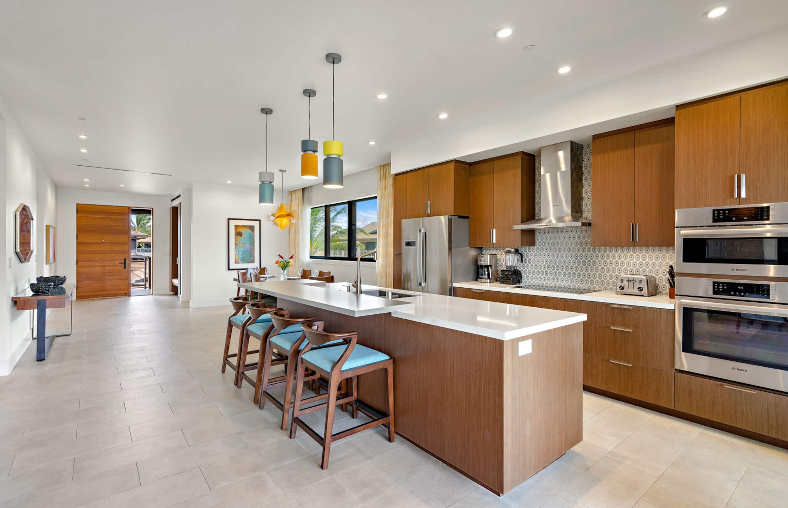 Condo in Lahaina · ★4.96 · 3 bedrooms · 4 beds · 3 baths - Image 5