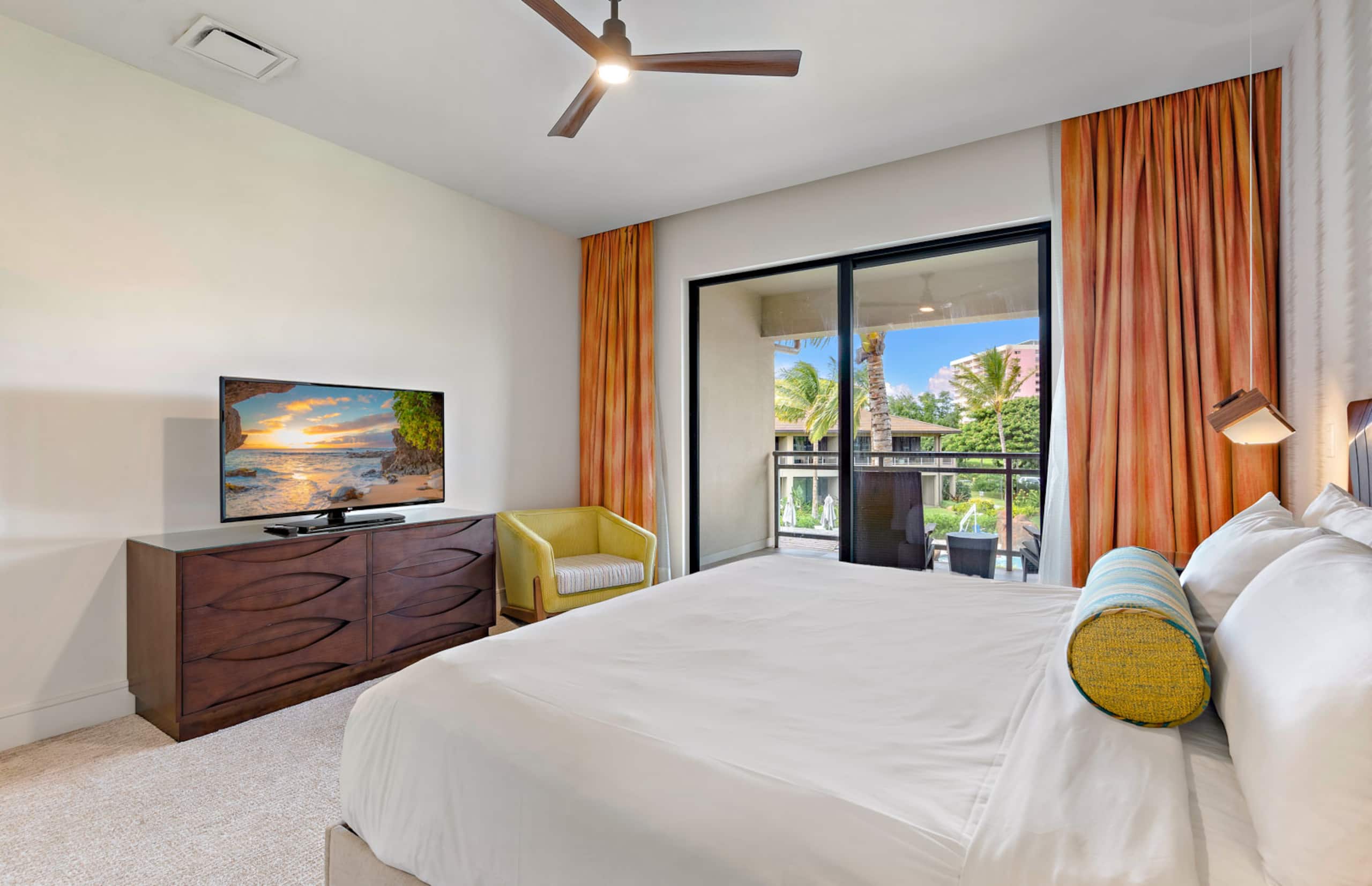Condo in Lahaina · ★4.96 · 3 bedrooms · 4 beds · 3 baths - Image 18