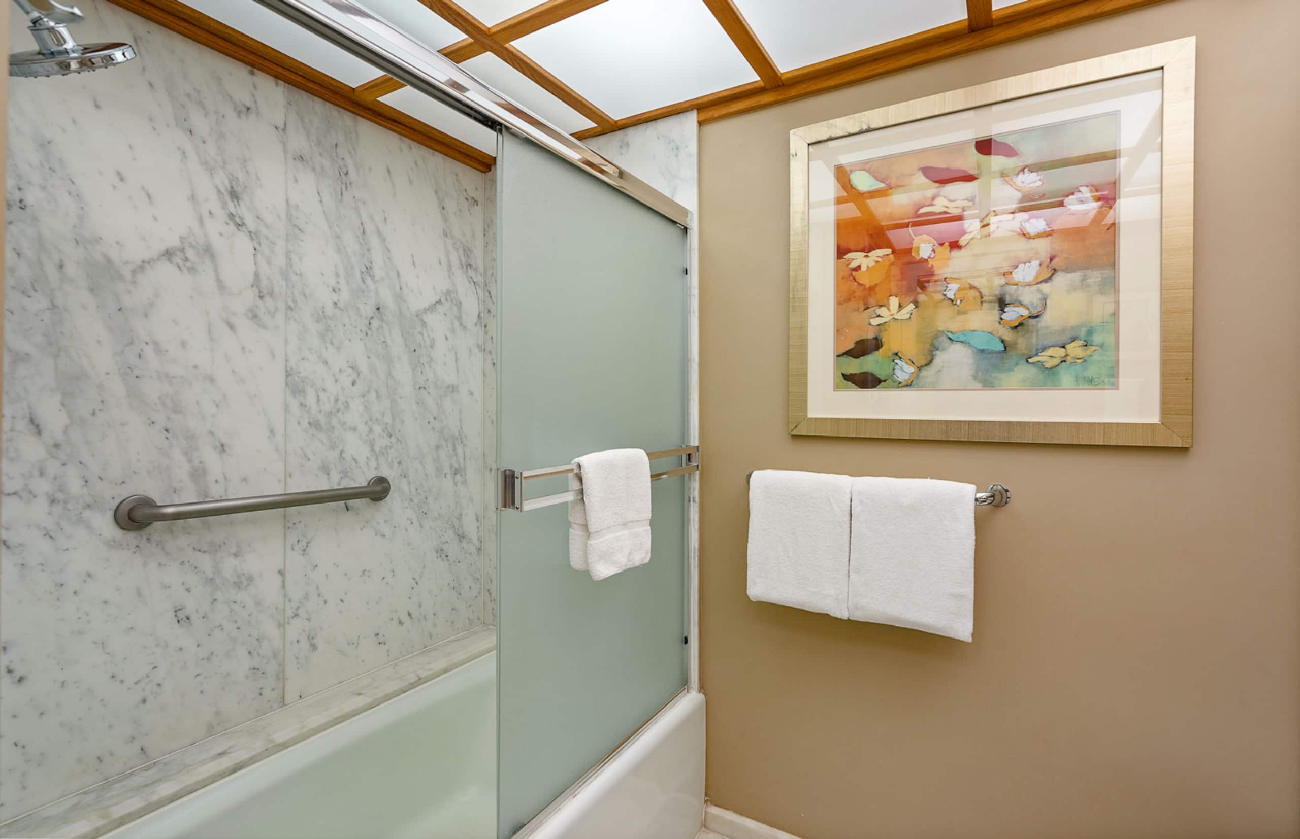 Condo in Lahaina · ★5.0 · 1 bedroom · 2 beds · 2 baths - Image 24