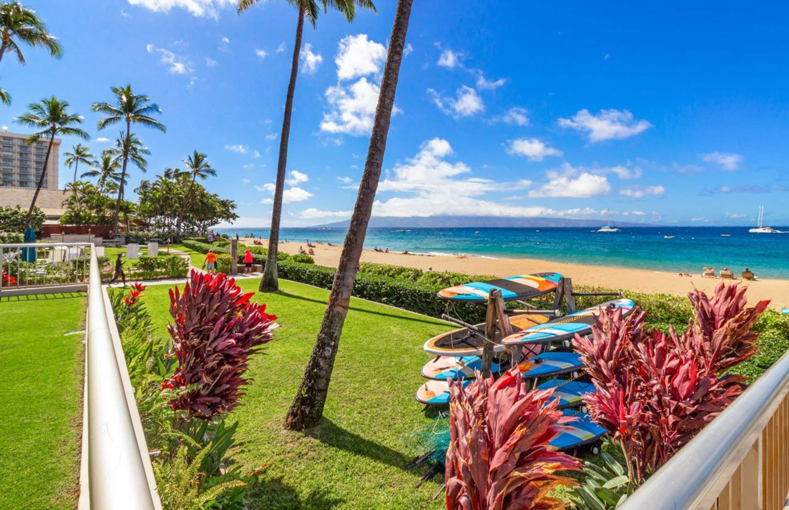 Condo in Lahaina · ★5.0 · 1 bedroom · 2 beds · 2 baths - Image 32