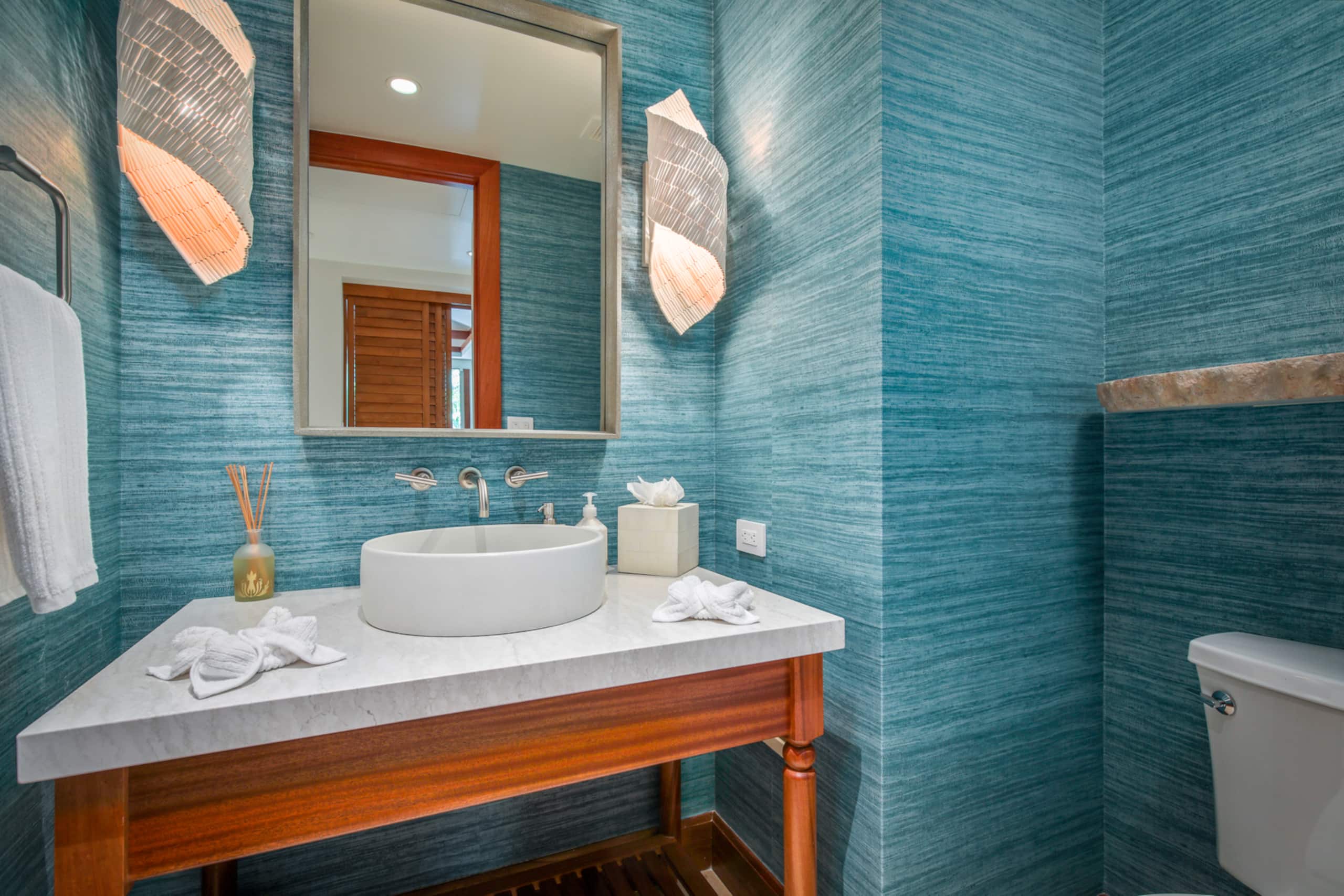 Home in Kailua-Kona · ★5.0 · 4 bedrooms · 4 beds · 4.5 baths - Image 19