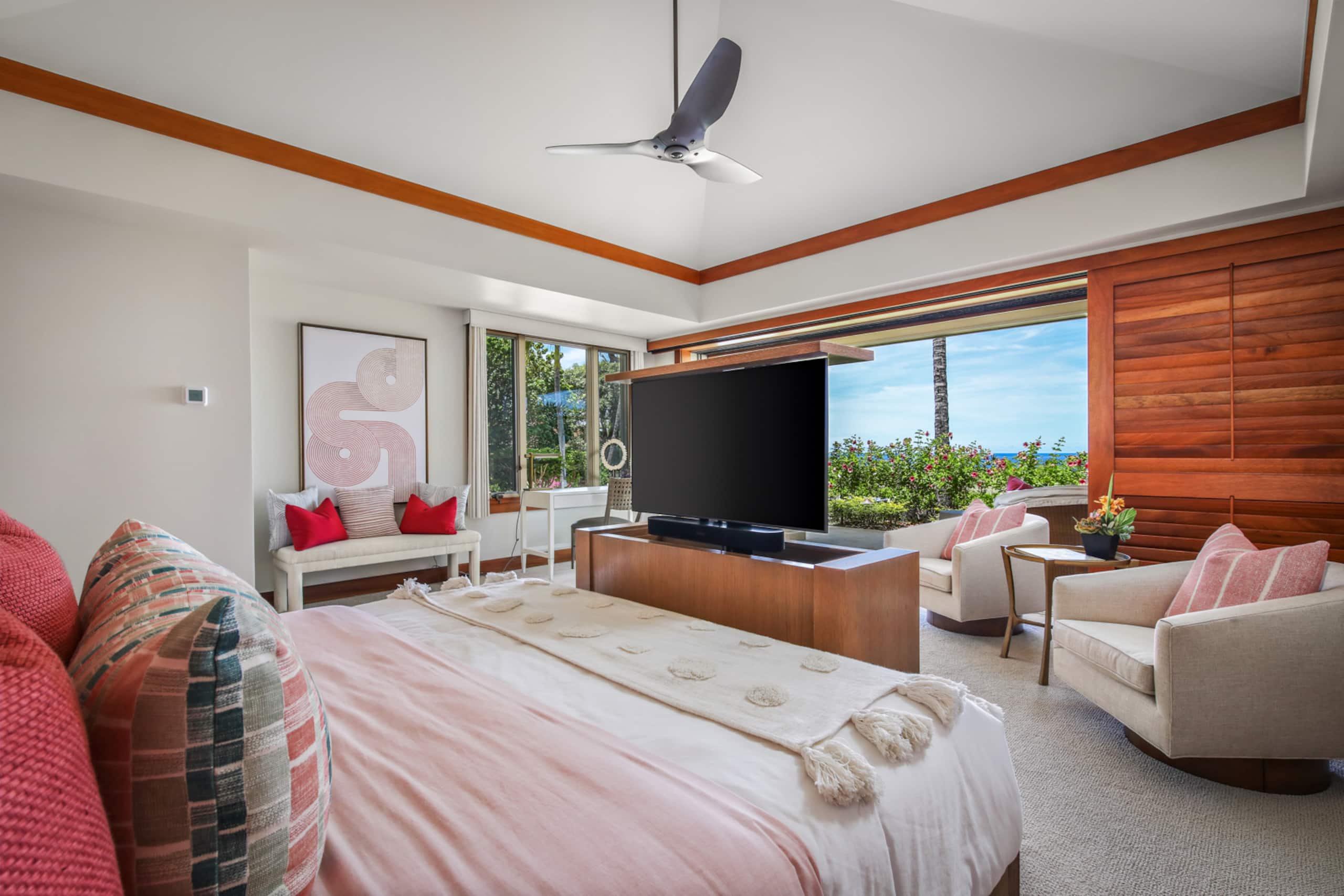 Home in Kailua-Kona · ★5.0 · 4 bedrooms · 4 beds · 4.5 baths - Image 4
