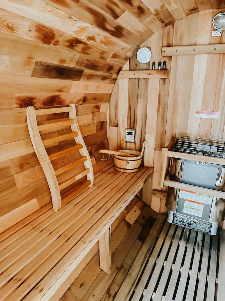10 Best Airbnbs With Hot Tub In Halifax, Canada Updated 2024 Trip101