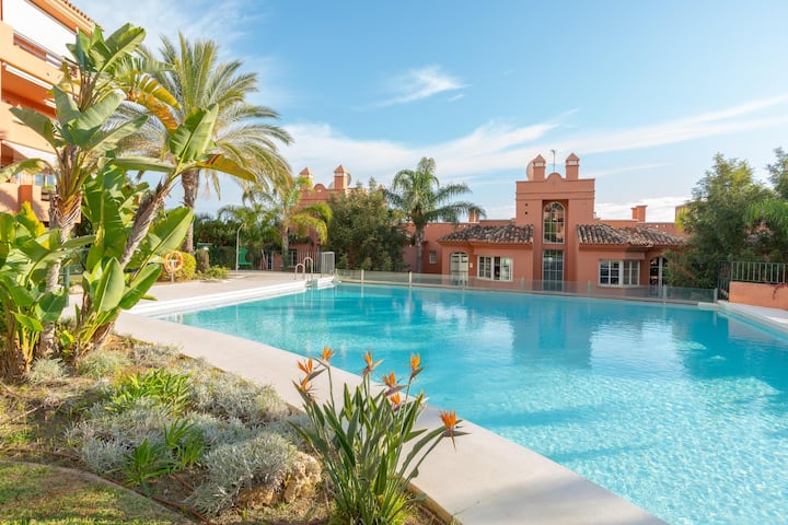 Appartement Fuengirola Hills Met Zeezicht, Uitzicht Op De Bergen, Zwembad, Wi-fi, Tuin & Terras - Mijas