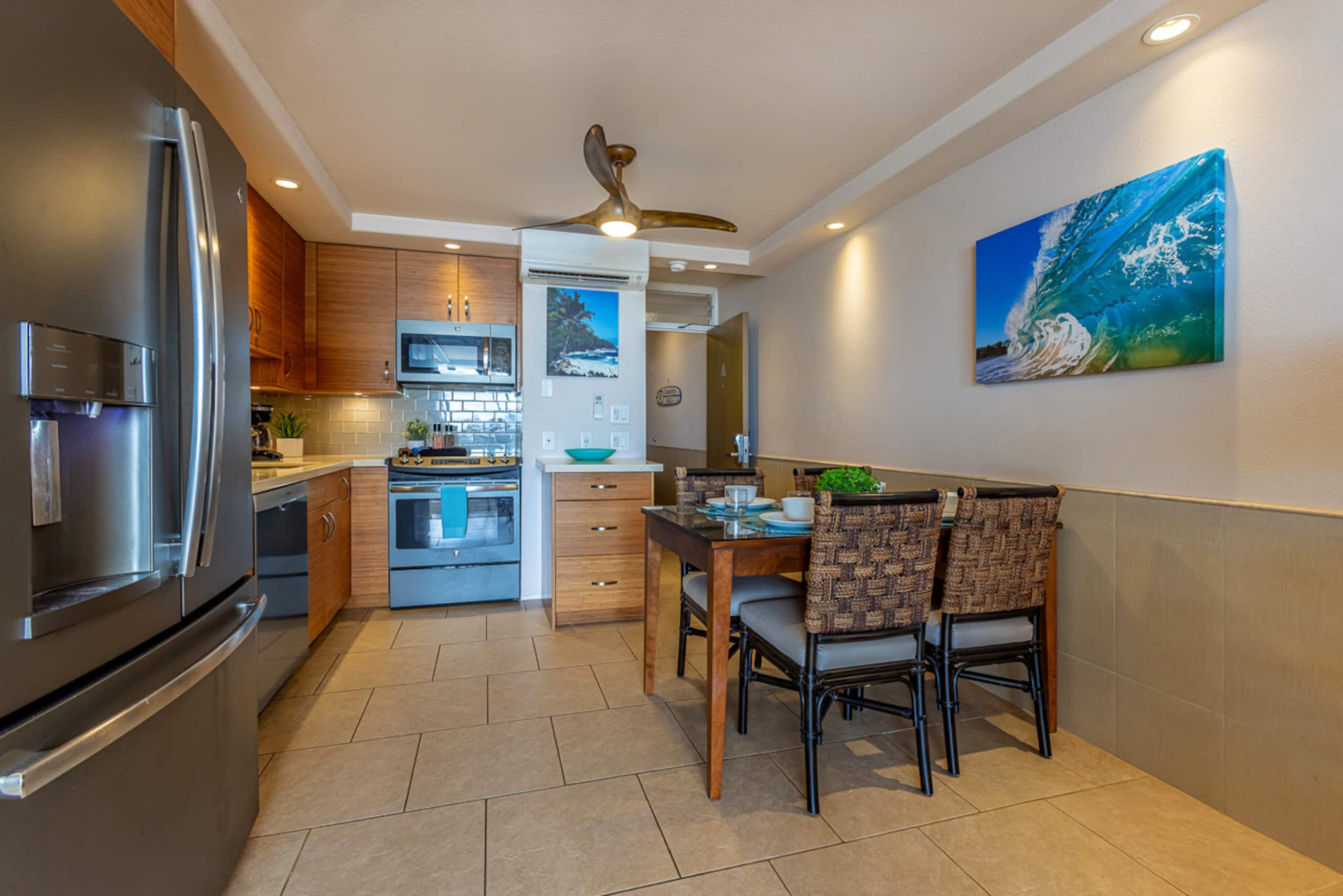Condo in Kihei · ★4.88 · 2 bedrooms · 3 beds · 2 baths - Image 18